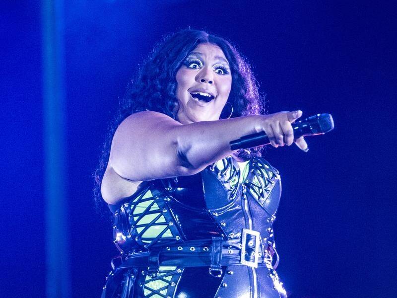 US singer Lizzo says she is quitting "giving any negative energy attention". (EPA PHOTO)